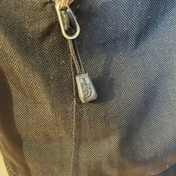 The North Face Women's Black WinterJacket Removable Hood  Small - Picture 8 of 13